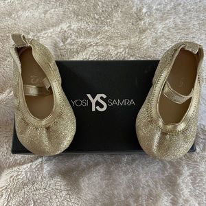 EUC Yosi Samra 5C gold glitter baby ballet flats.